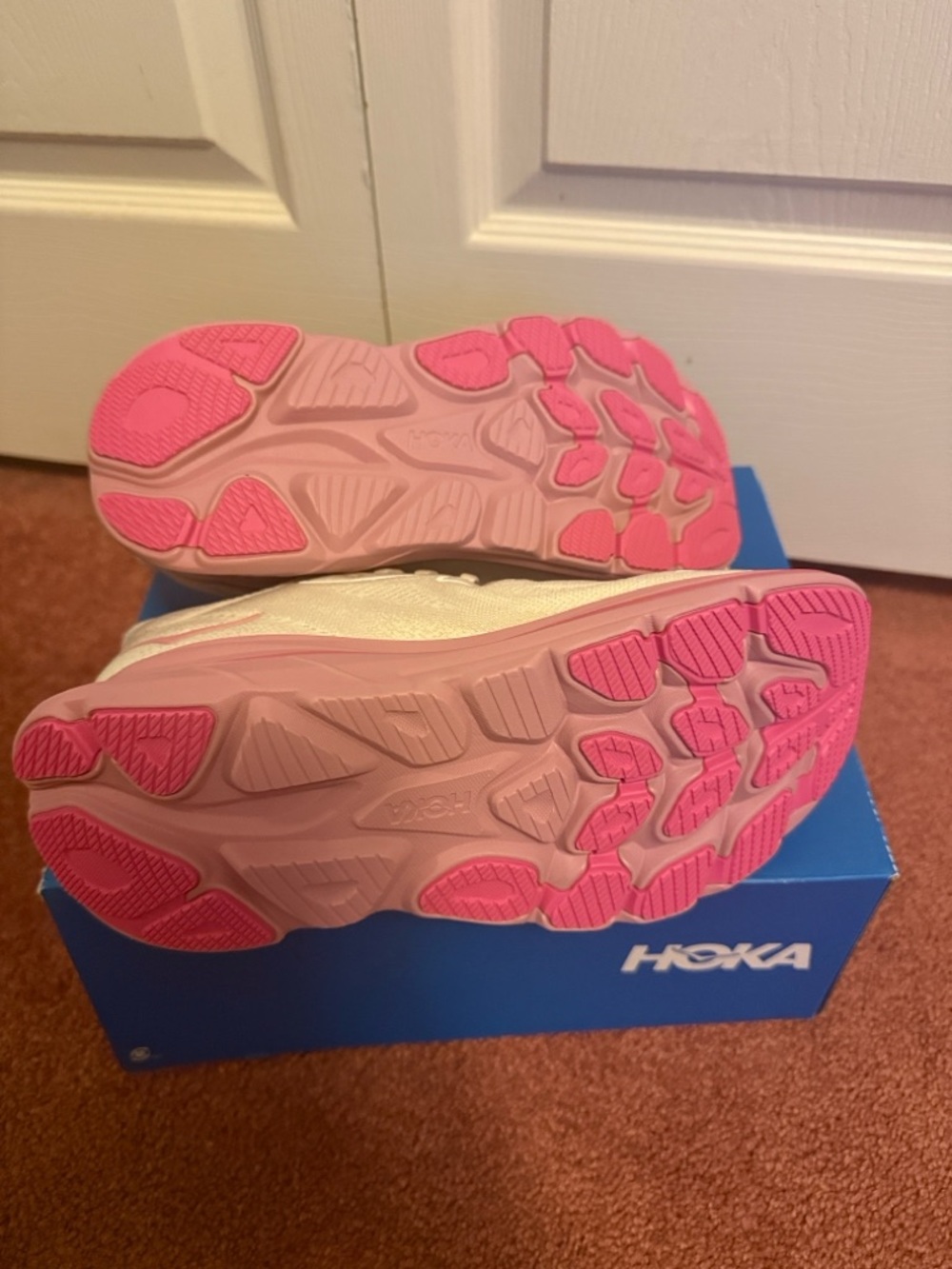 HOKA Clifton 10 size 8.5 NEW - Picture 5 of 9